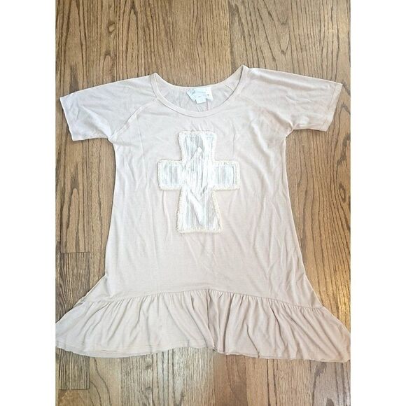 Last Petal Linens Cross Ruffled Top Women's Size Medium - Picture 1 of 5